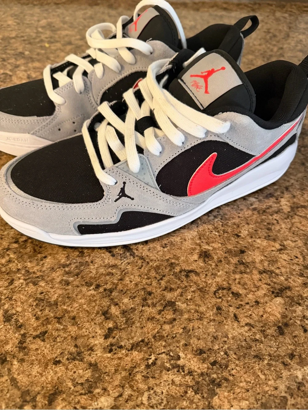 Jordan CMFT ERA Men’s Black/Grey/Red Shoes(9)